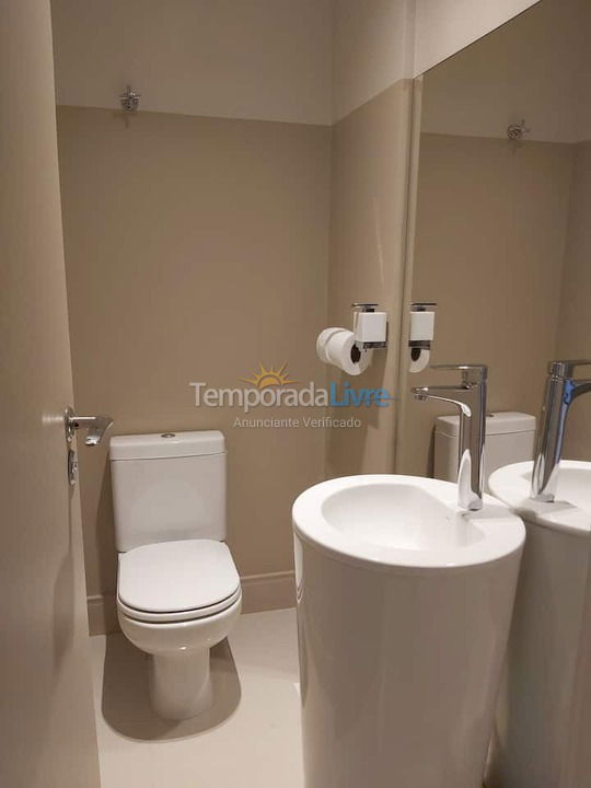 Apartamento para aluguel de temporada em Florianopolis (Canasvieiras)