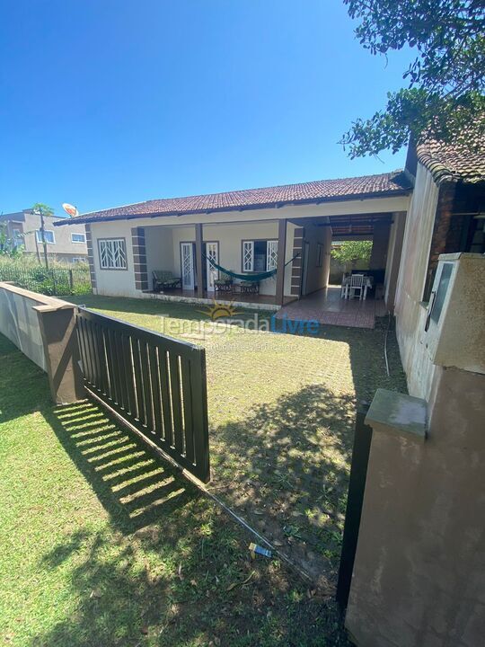 Casa para alquiler de vacaciones em São Francisco do Sul (Praia Grande)