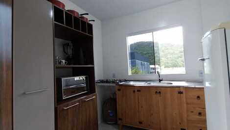 APARTAMENTO DE 2 DORMITORIOS CERCA DE COMERCIOS GENERALES