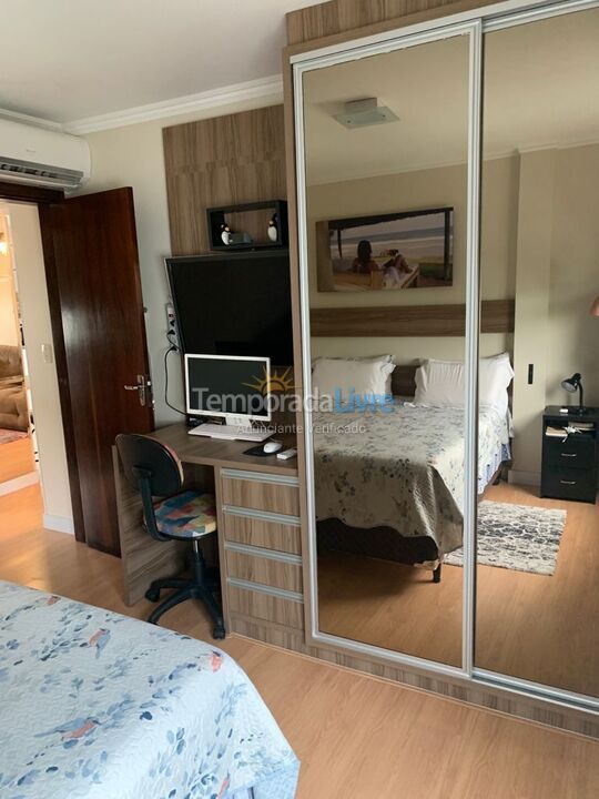 Apartamento para alquiler de vacaciones em Bombinhas (Praia de Bombas)