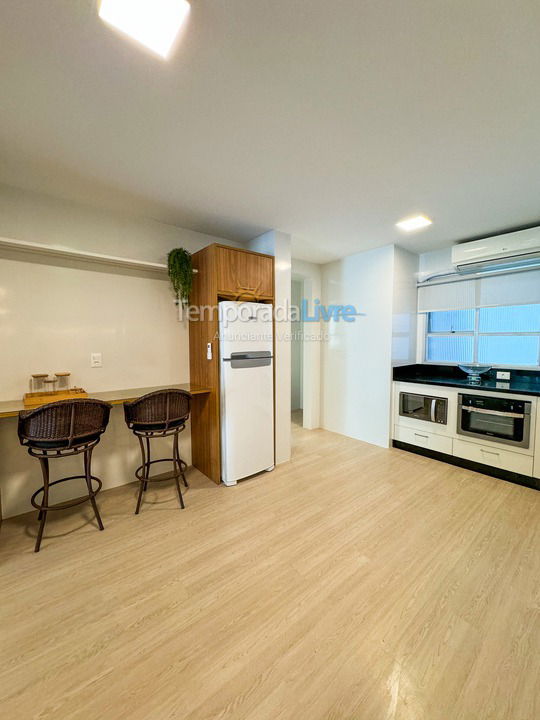 Apartamento para alquiler de vacaciones em Itapema (Meia Praia)