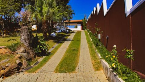 Hermoso sitio Rancho D'Allar en Araçariguama