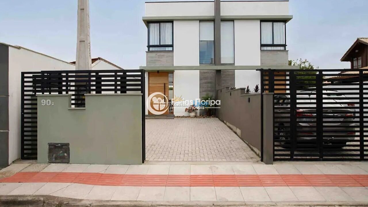 House for vacation rental in Florianopolis (Campeche)