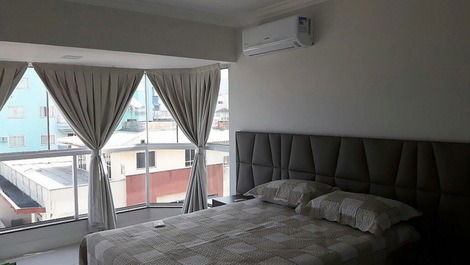 Suite 01 com cama box e ar