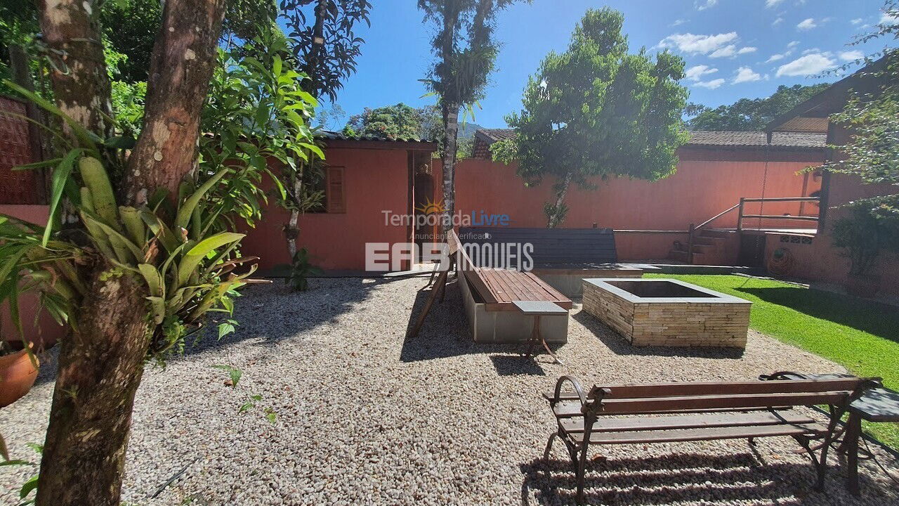 Casa para aluguel de temporada em Ubatuba (Prumirim)