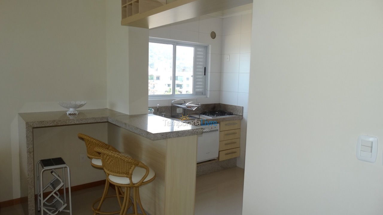 Apartment for vacation rental in Itapema (Centro)