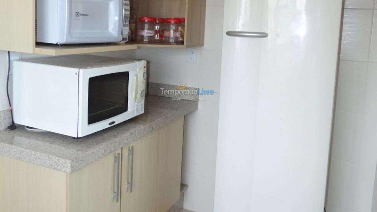 Apartamento para aluguel de temporada em Itapema (Centro)