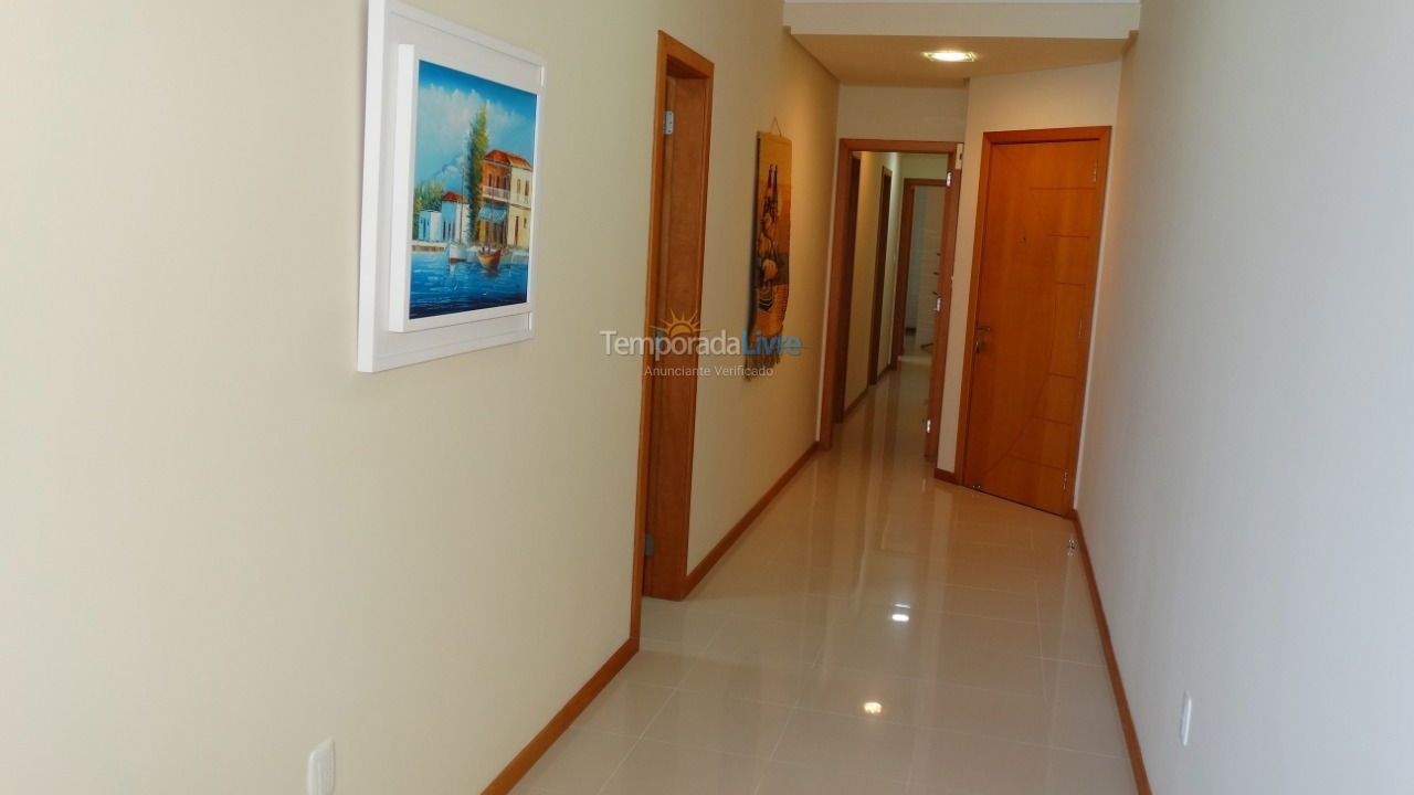 Apartment for vacation rental in Itapema (Centro)