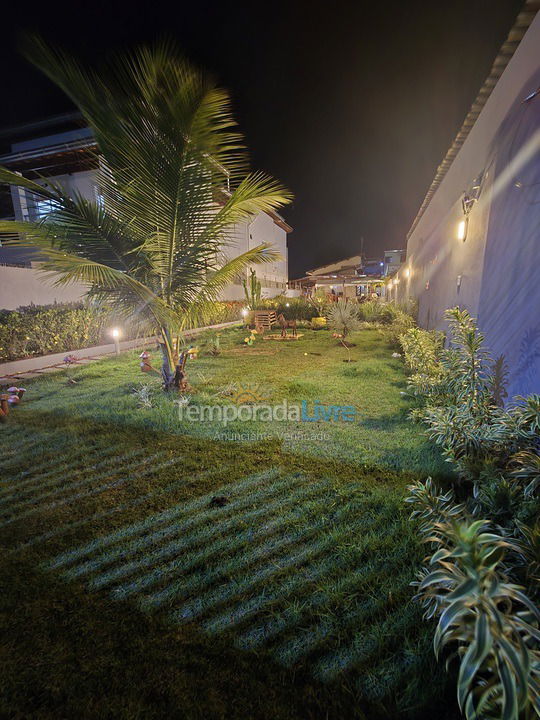 Casa para aluguel de temporada em Salinas da Margarida (Praia do Araçá)