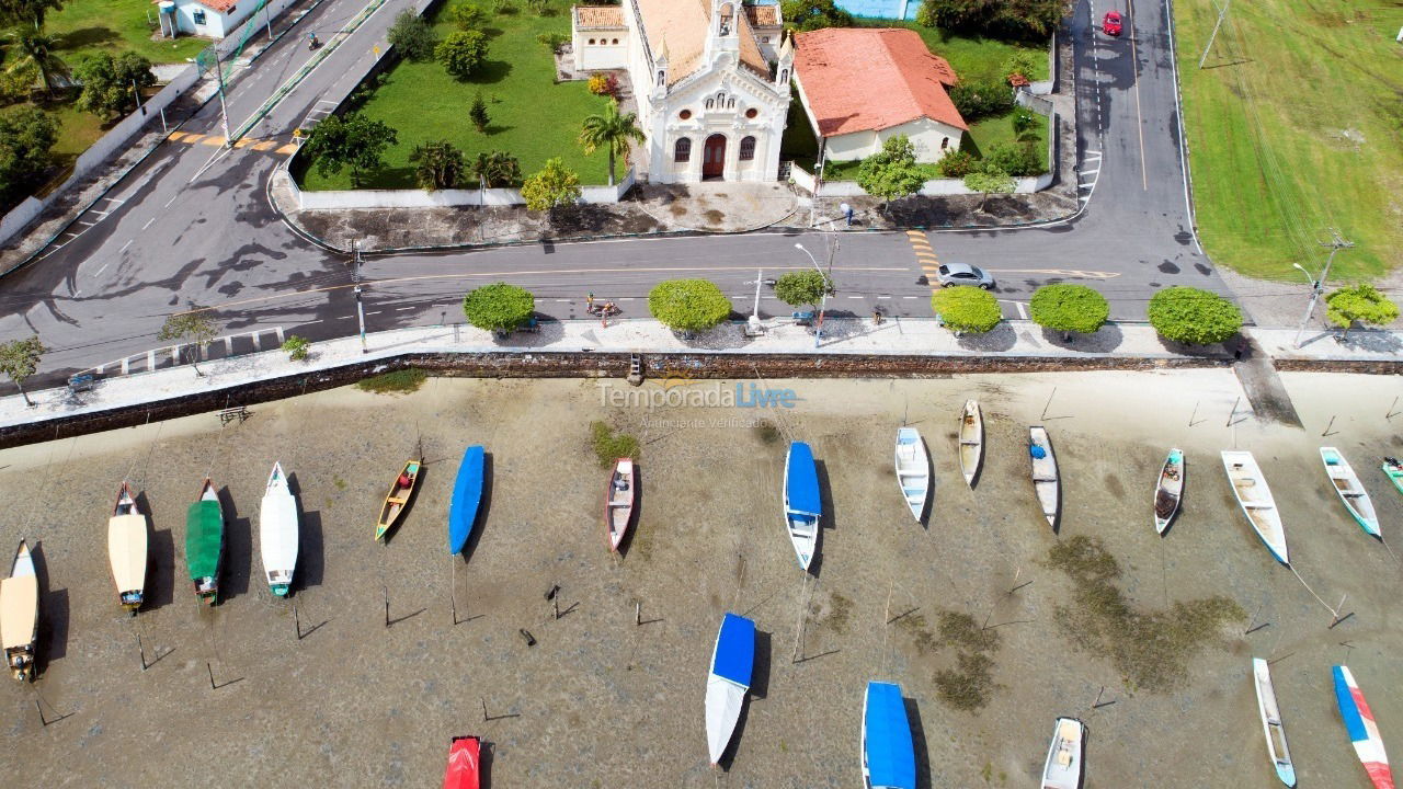 Casa para aluguel de temporada em Salinas da Margarida (Praia do Araçá)