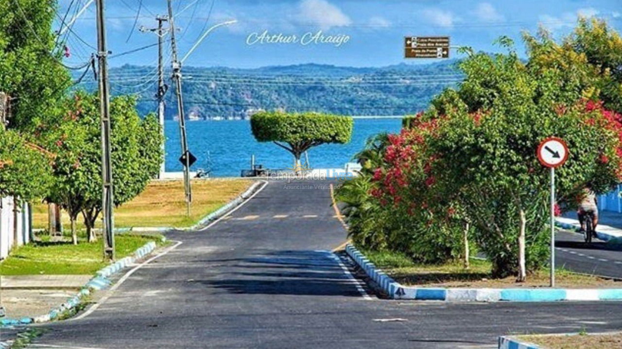 Casa para aluguel de temporada em Salinas da Margarida (Praia do Araçá)