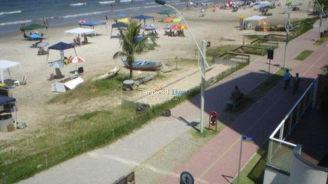 Apartment for vacation rental in Itapema (Meia Praia)