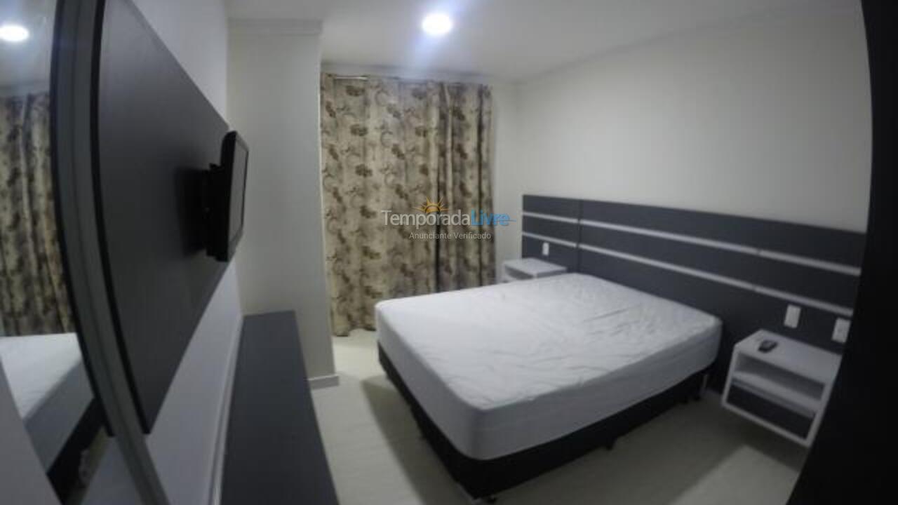 Apartamento para alquiler de vacaciones em Itapema (Meia Praia)