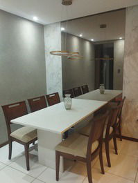 Apartamento duplex 2\4 com garagem