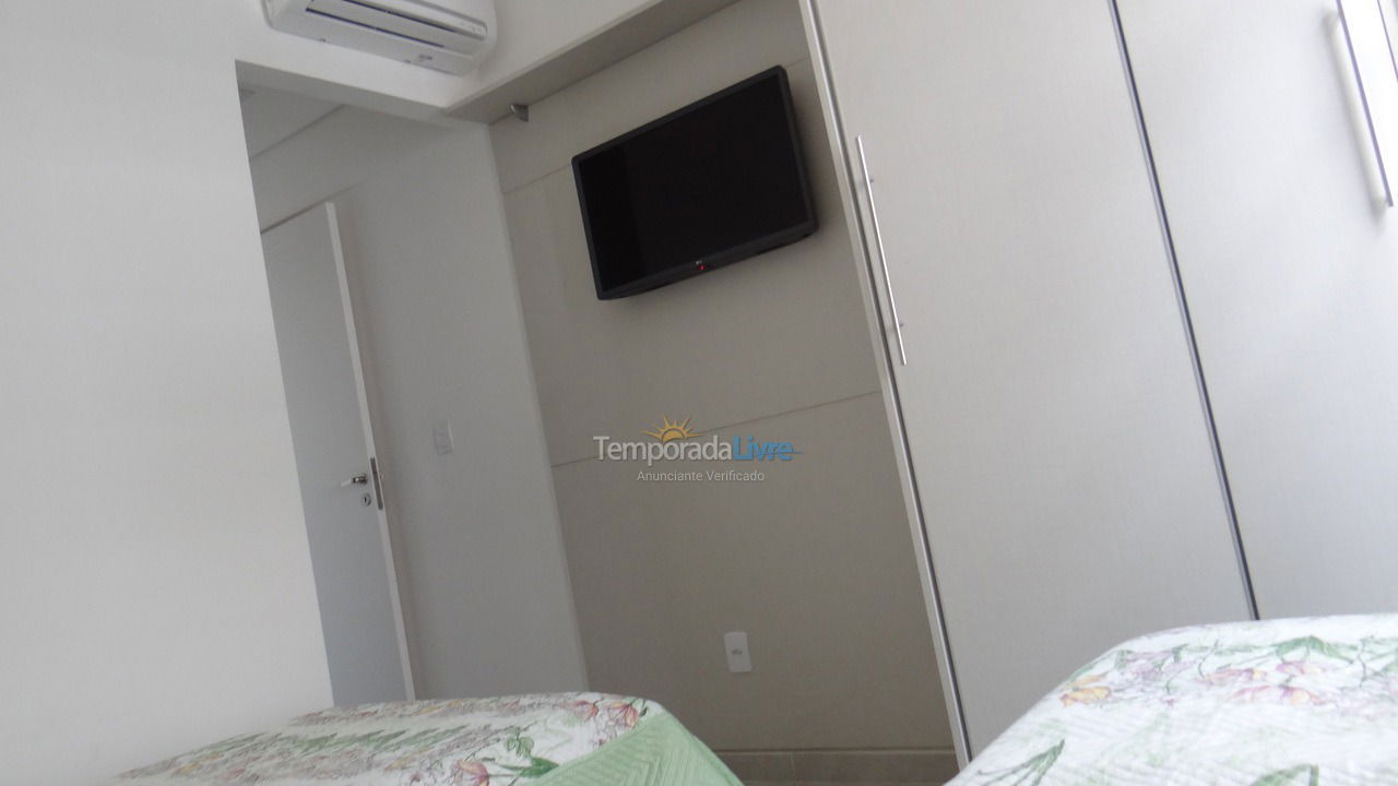 Apartamento para aluguel de temporada em Guarujá (Pitangueiras)