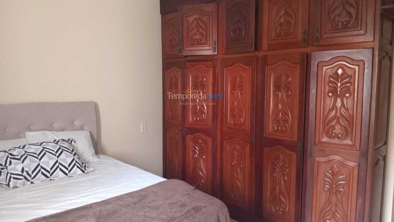 Apartment for vacation rental in Guarujá (Enseada)