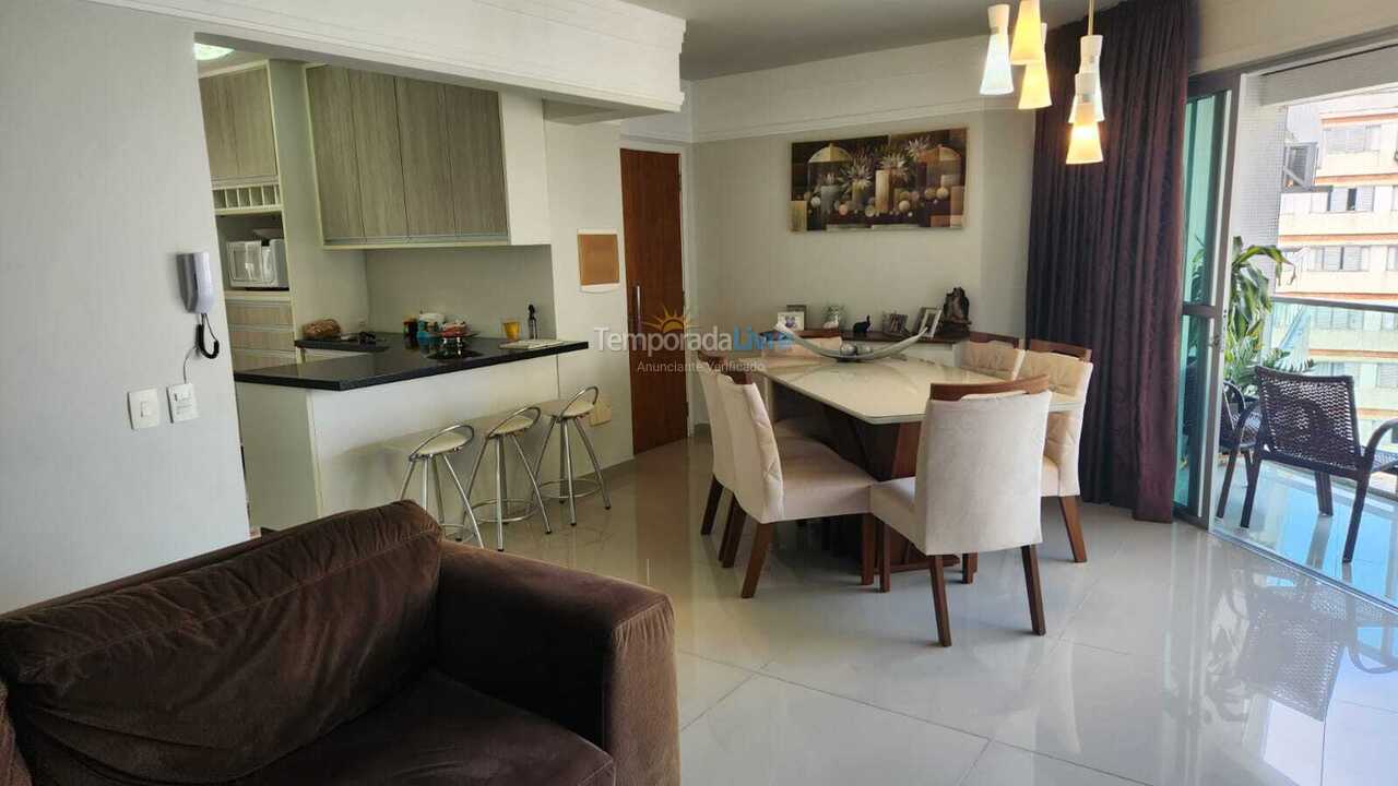 Apartment for vacation rental in Guarujá (Pitangueiras)