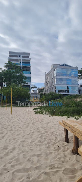 Apartamento para aluguel de temporada em Florianópolis (Cachoeira do Bom Jesus)