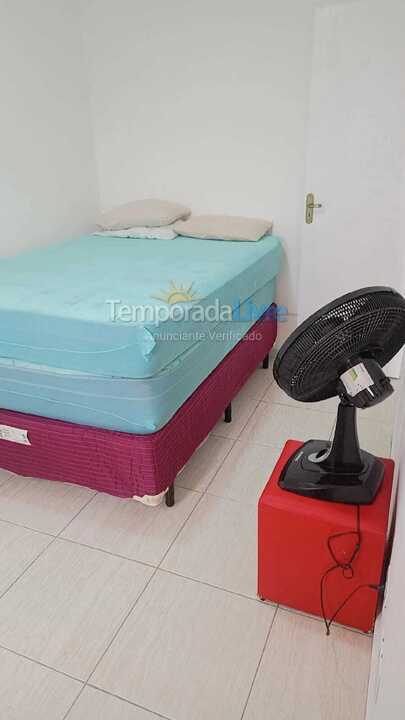 Apartment for vacation rental in Praia Grande (Vila Tupi)