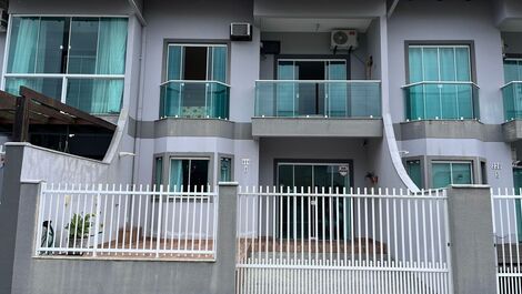 Casa para alugar em São Francisco do Sul - Itaguaçu