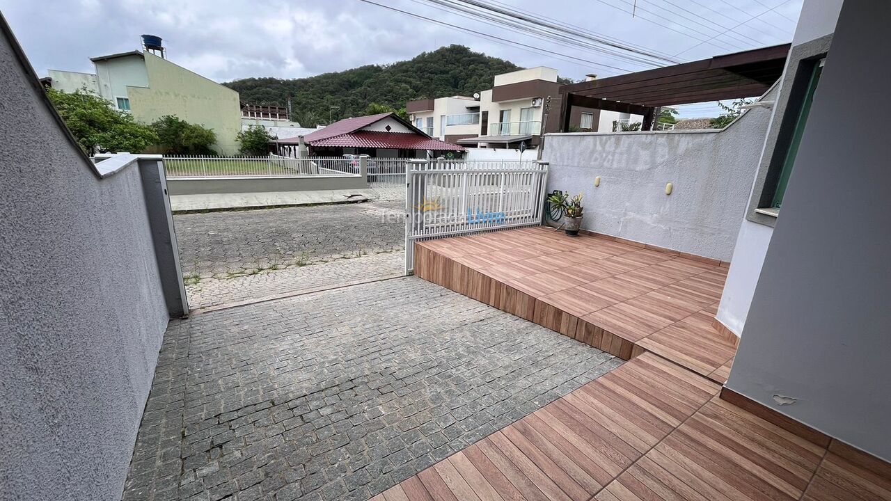 Casa para aluguel de temporada em São Francisco do Sul (Itaguaçu)