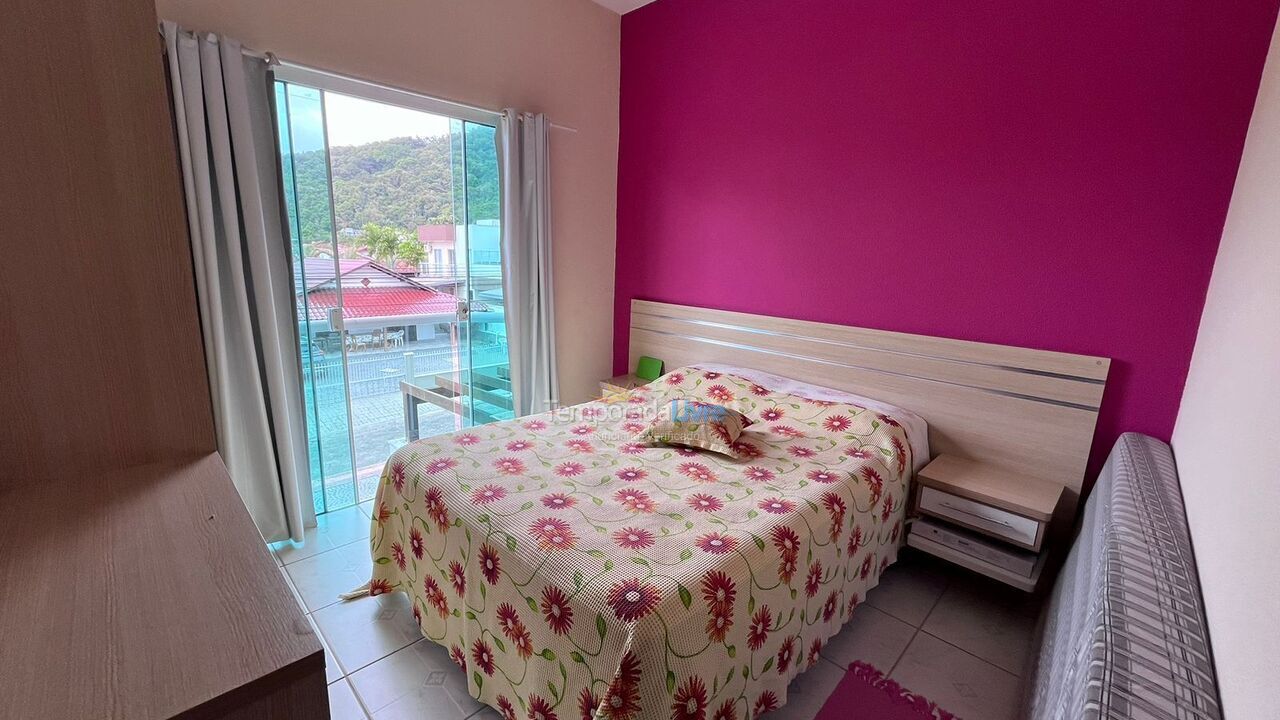 Casa para aluguel de temporada em São Francisco do Sul (Itaguaçu)