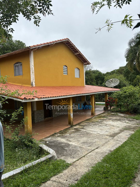 Granja para alquiler de vacaciones em Ibiúna (Rio de Una de Cima)