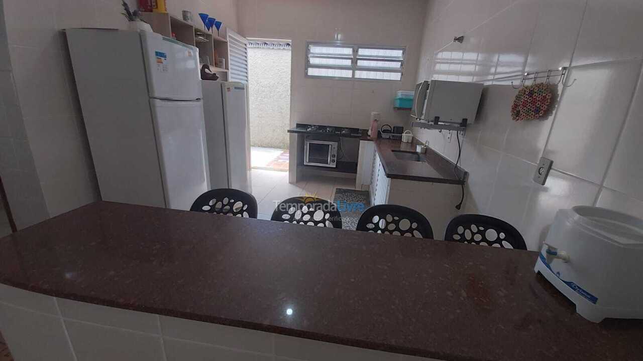 Casa para alquiler de vacaciones em Ubatuba (Maranduba)