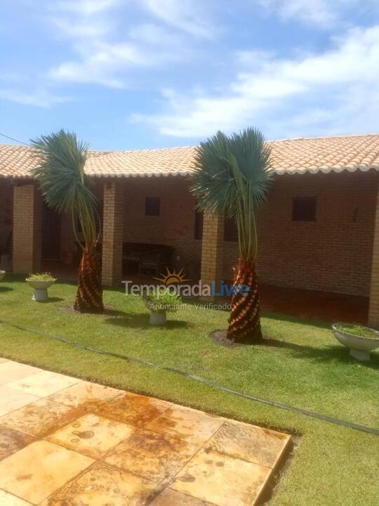 Casa para aluguel de temporada em Beberibe (Morro Branco)