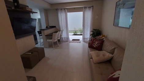 Residential in Riviera de São Lourenço for 4 PEOPLE 1KM FROM THE BEACH