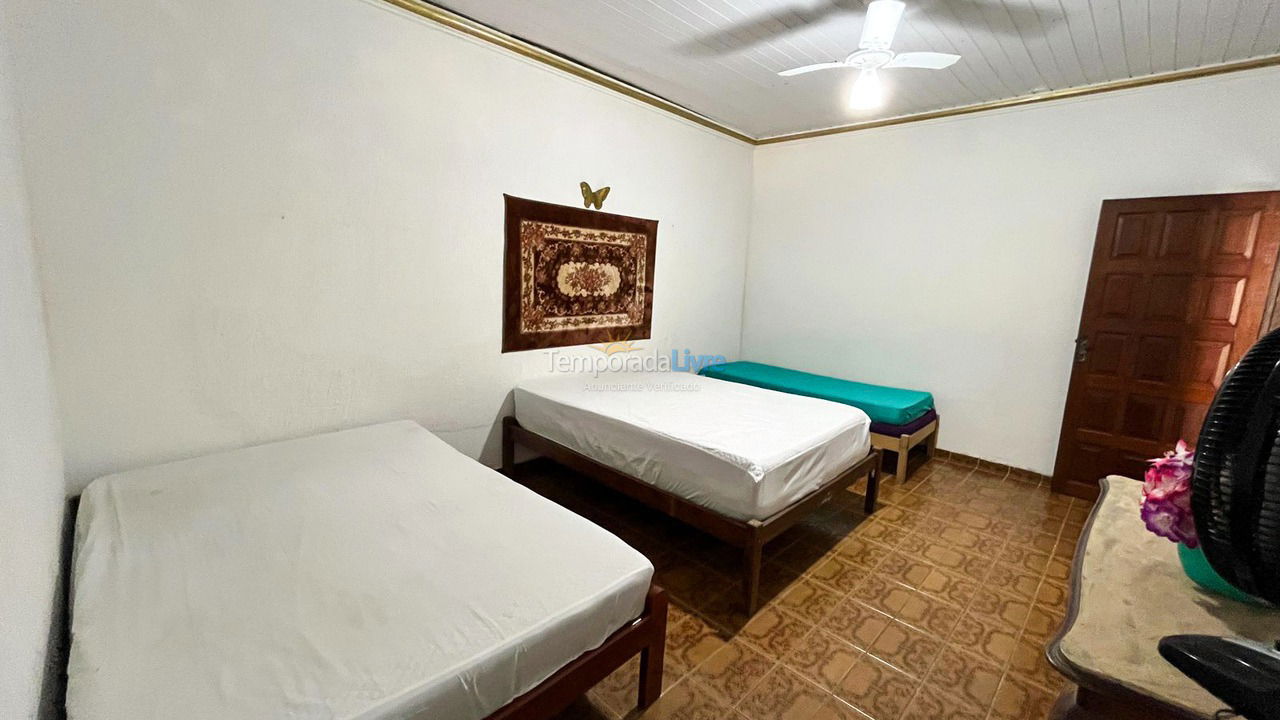 Casa para aluguel de temporada em Guarapari (Praia do Morro)