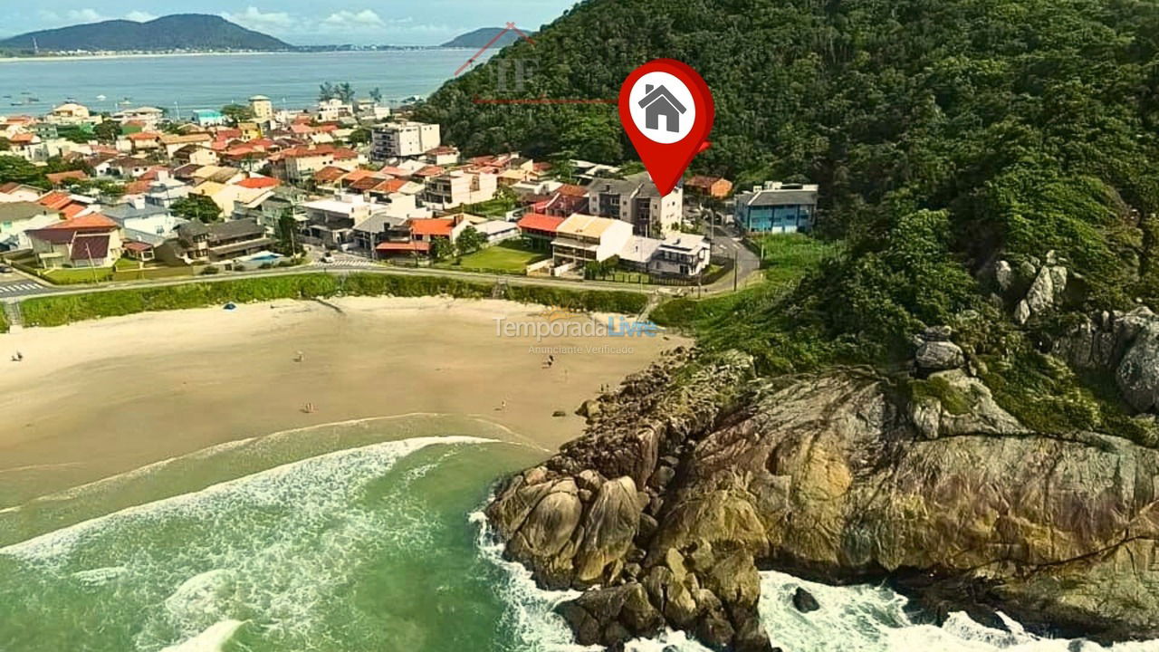 House for vacation rental in São Francisco do Sul (Prainha)