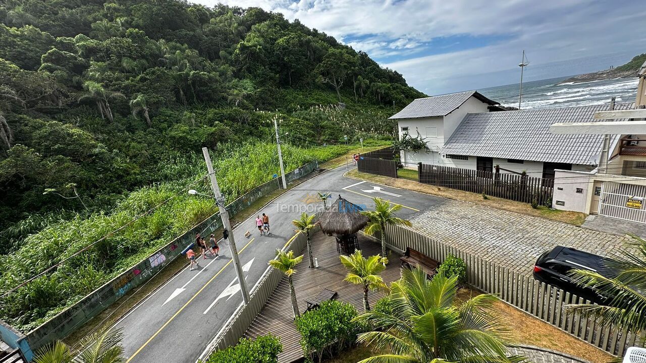 House for vacation rental in São Francisco do Sul (Prainha)