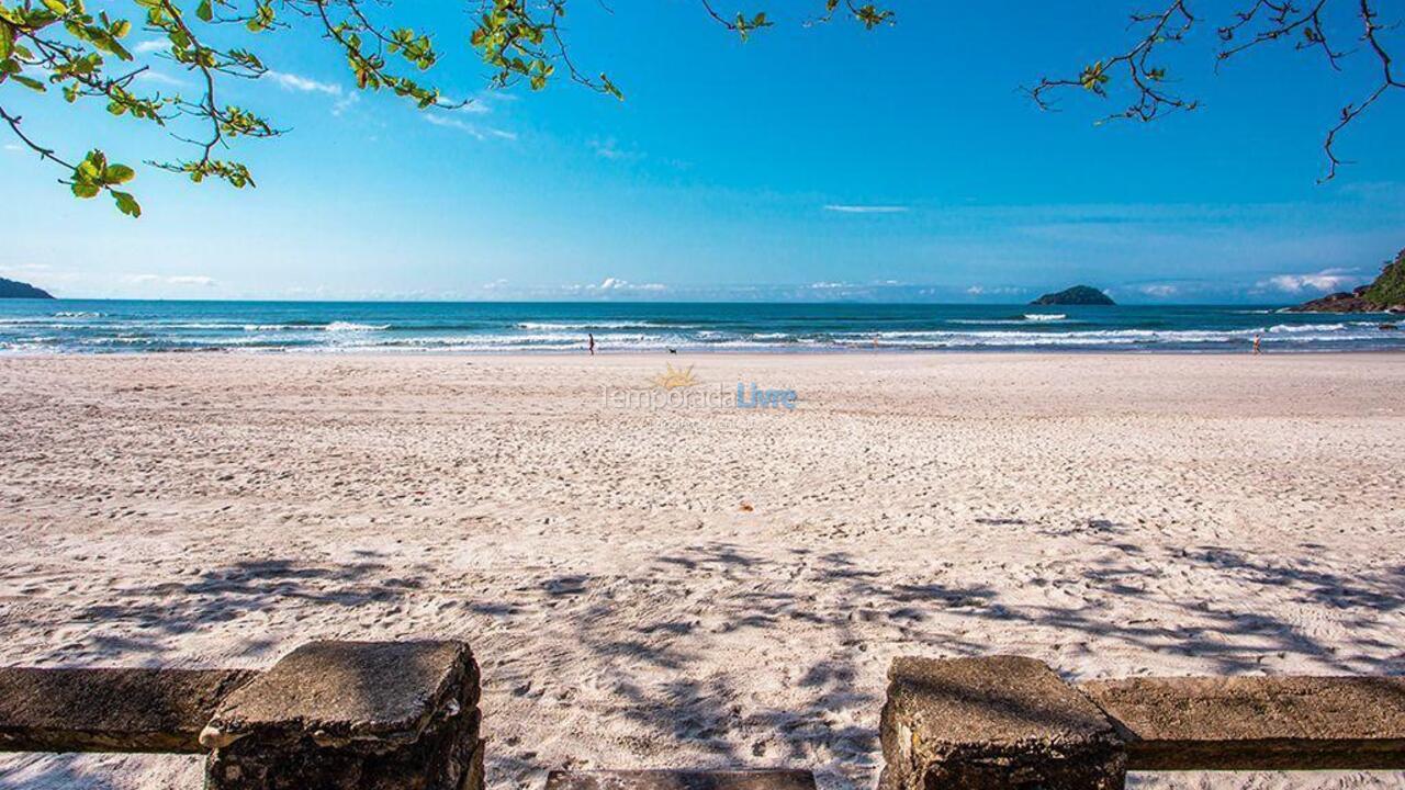 Casa para aluguel de temporada em São Sebastião (Camburi)