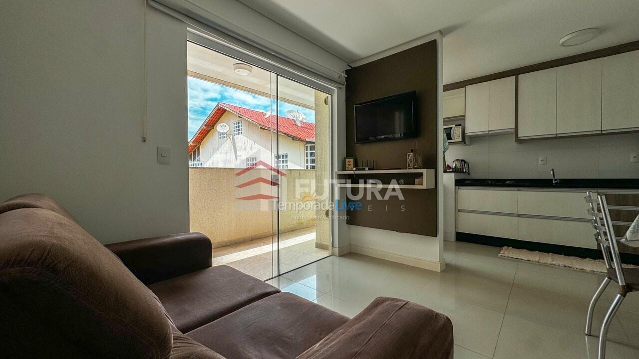 Apartamento para aluguel de temporada em Bombinhas (Praia de Bombas)