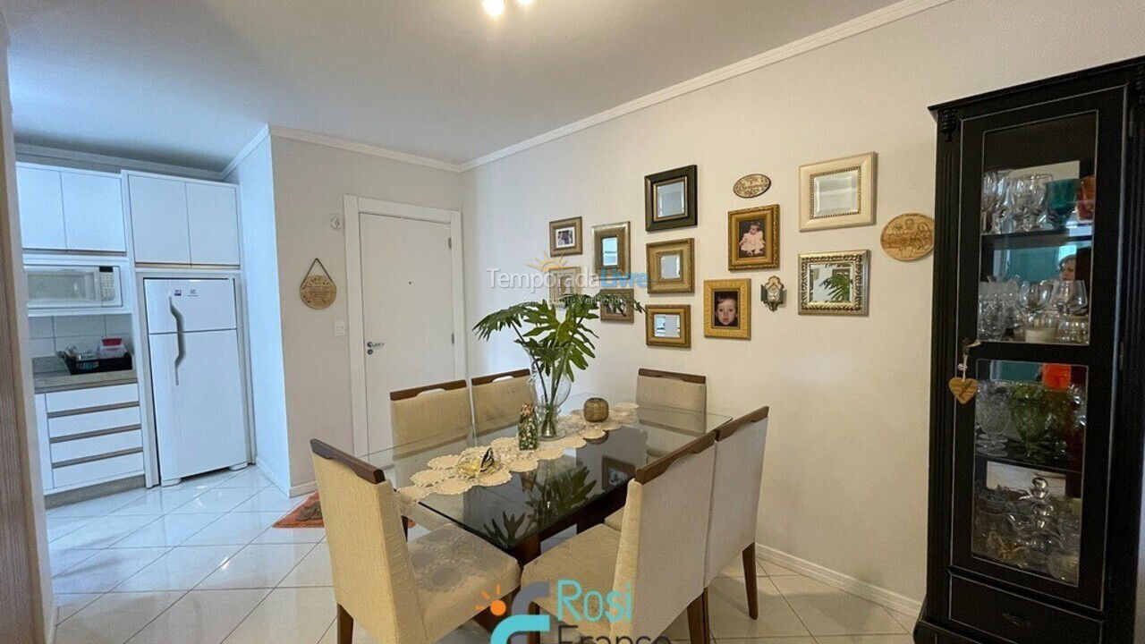 Apartment for vacation rental in Itapema (Meia Praia Quadra do Mar)
