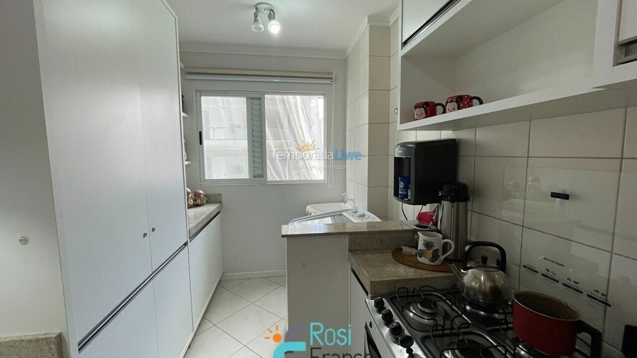 Apartment for vacation rental in Itapema (Meia Praia Quadra do Mar)