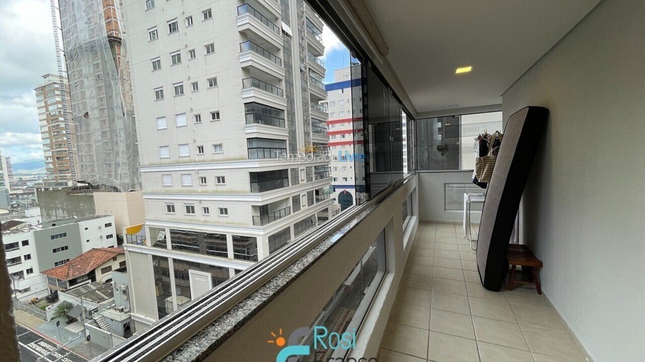 Apartment for vacation rental in Itapema (Meia Praia Quadra do Mar)