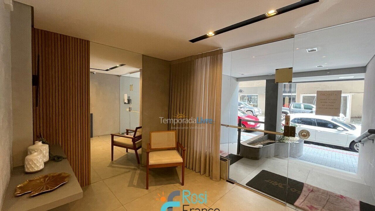Apartment for vacation rental in Itapema (Meia Praia Quadra do Mar)
