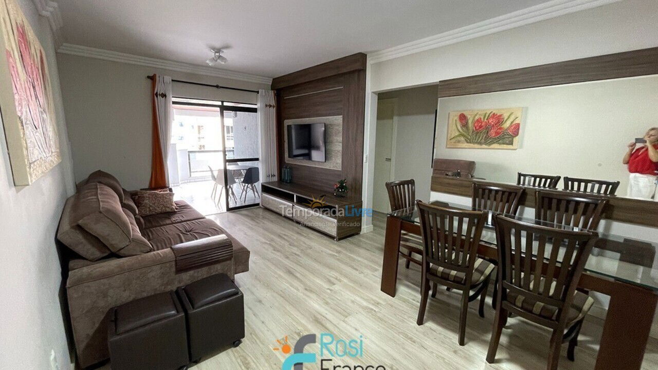 Apartment for vacation rental in Itapema (Meia Praia Frente Mar)