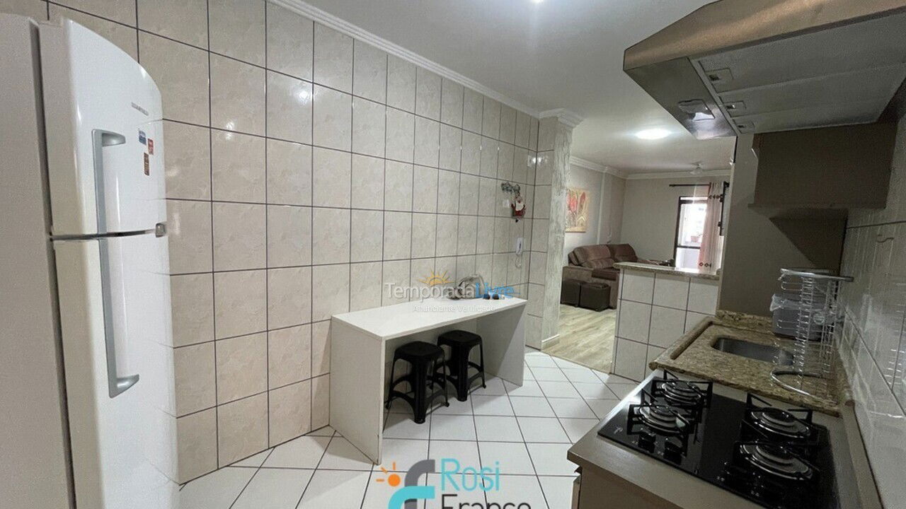 Apartment for vacation rental in Itapema (Meia Praia Frente Mar)