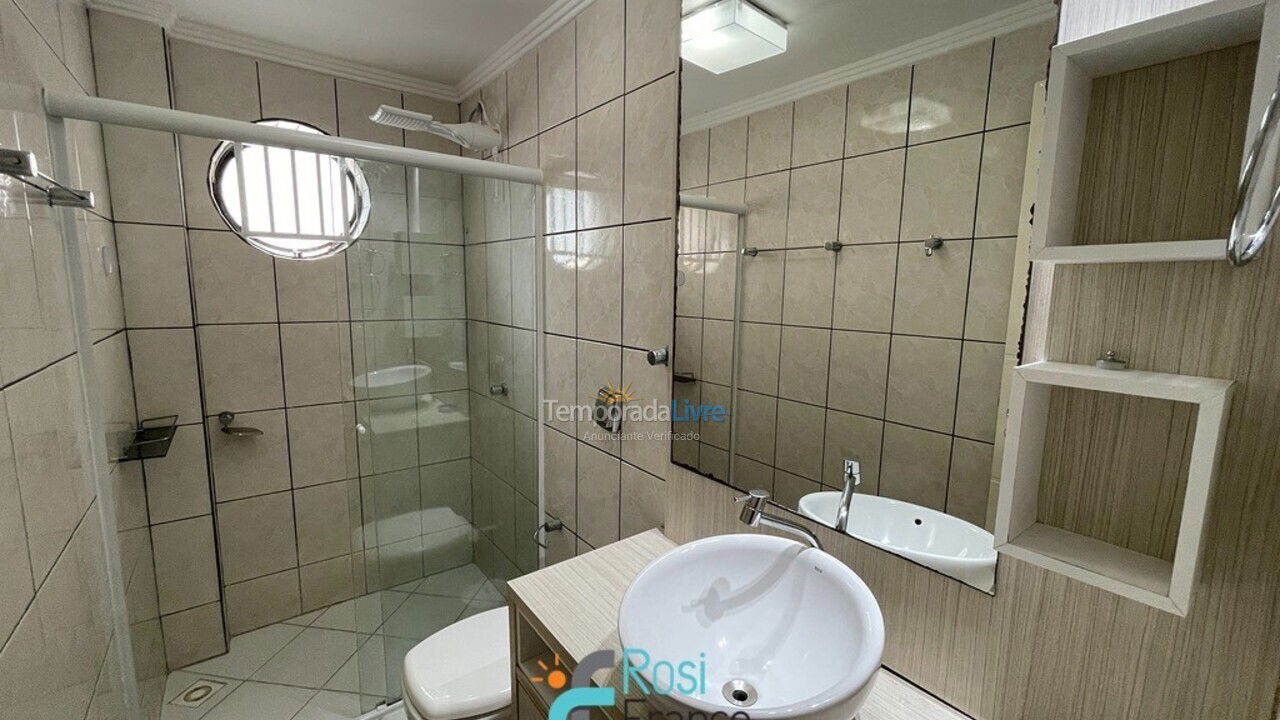 Apartment for vacation rental in Itapema (Meia Praia Frente Mar)