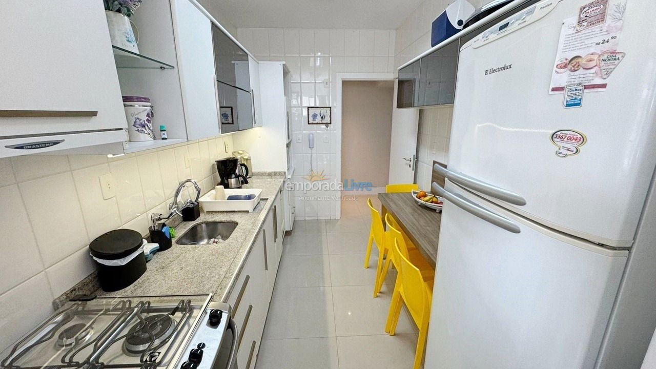 Apartamento para aluguel de temporada em Balneário Camboriú (Praia Central)