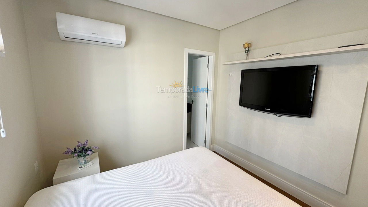 Apartamento para aluguel de temporada em Balneário Camboriú (Praia Central)