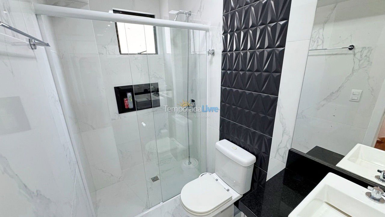 Apartamento para aluguel de temporada em Balneário Camboriú (Praia Central)