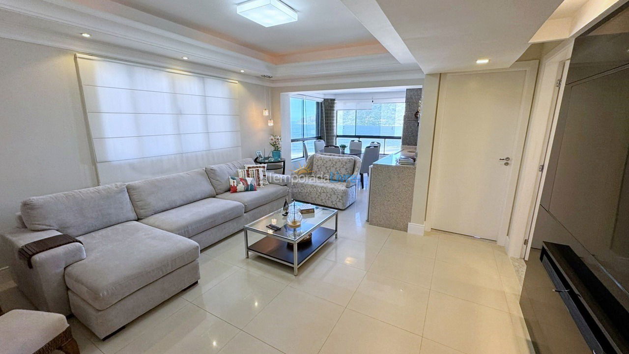 Apartamento para aluguel de temporada em Balneário Camboriú (Praia Central)