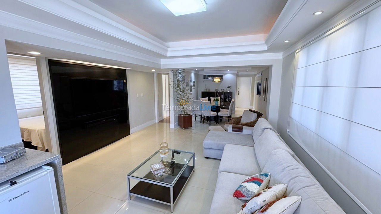 Apartamento para aluguel de temporada em Balneário Camboriú (Praia Central)