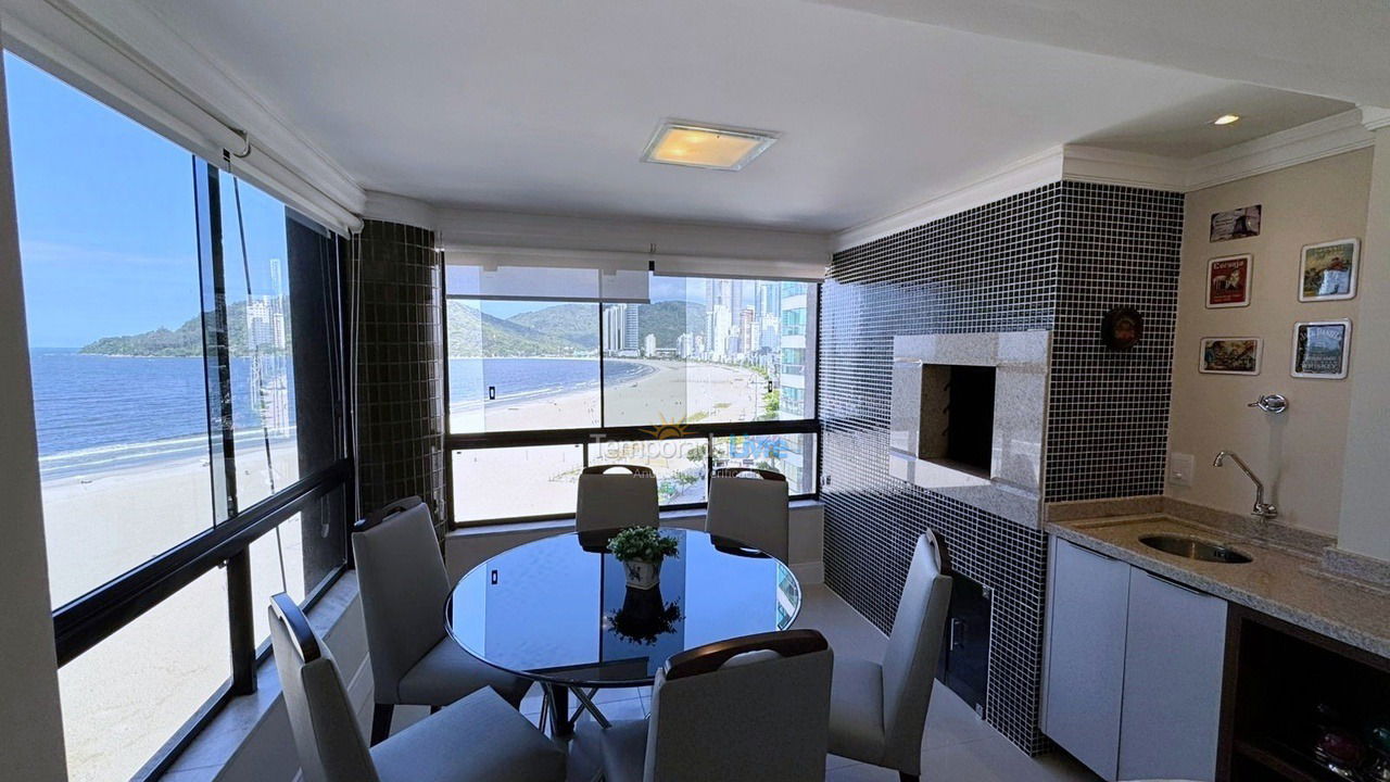 Apartamento para aluguel de temporada em Balneário Camboriú (Praia Central)