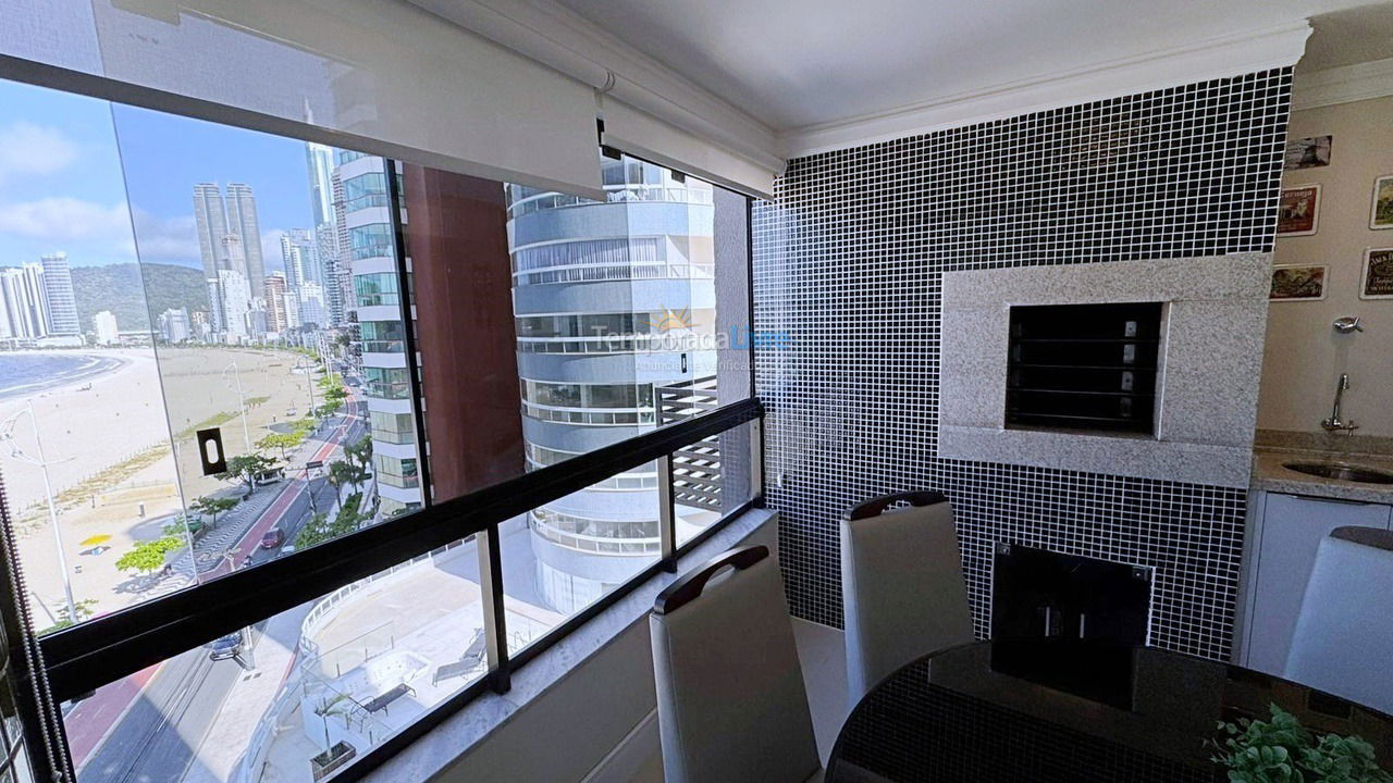 Apartamento para aluguel de temporada em Balneário Camboriú (Praia Central)