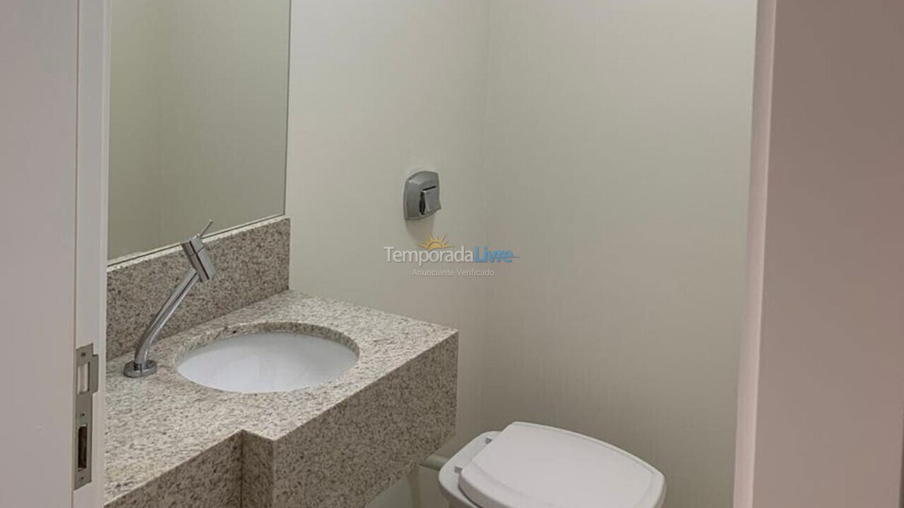 Apartamento para aluguel de temporada em Itapema (Centro)